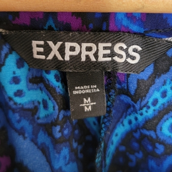 Express | Blue & Purple Print Halter Tank Blouse Size Medium - Picture 4 of 5